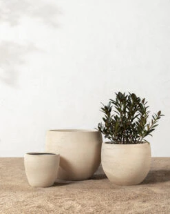 Bodie Tan Fiberstone Planter -Home Improvement Shop 20220110 Outdoor 012 a079b880 20e7 4cfa 80e3 f68ae7827650