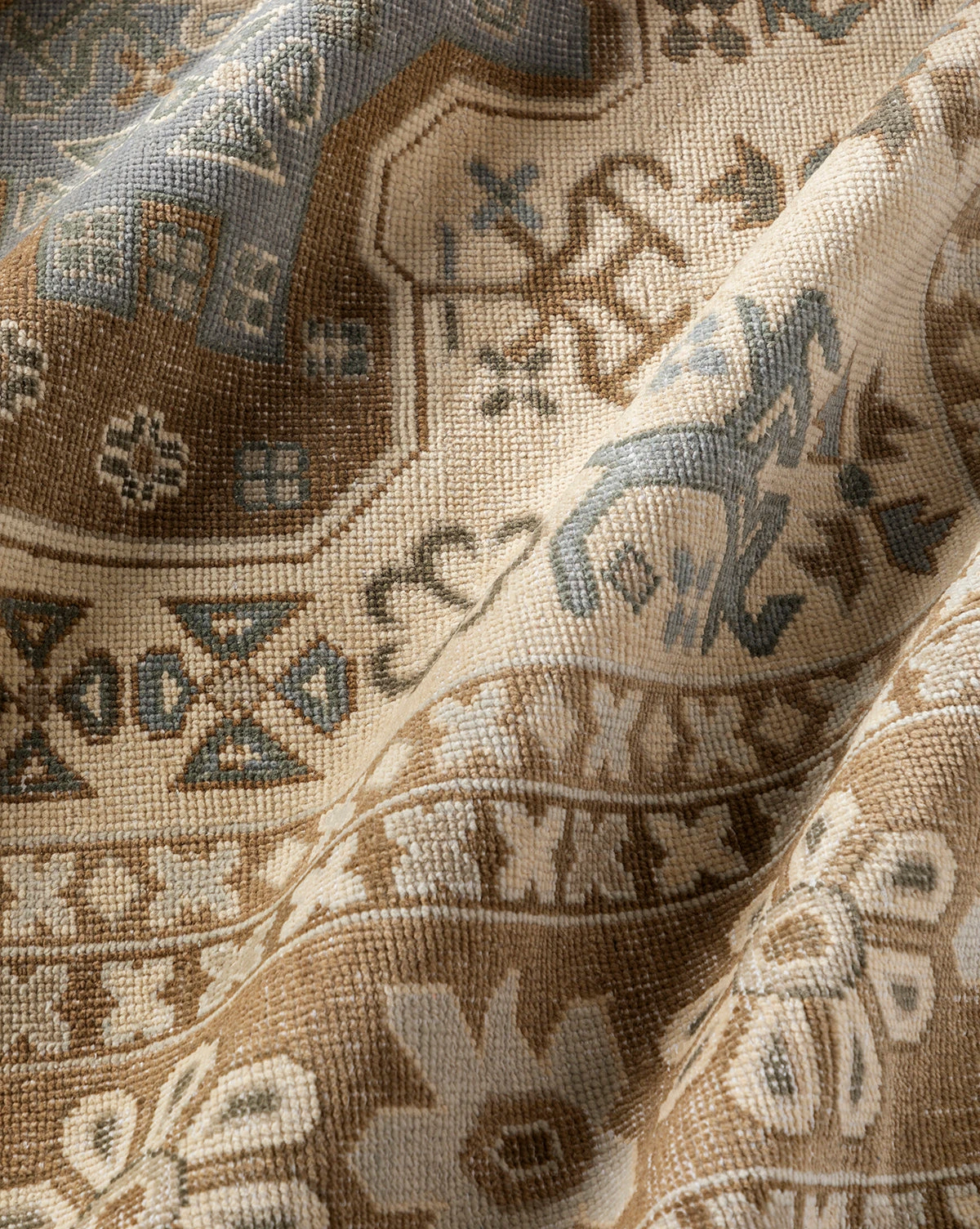 Chantry Hand-Knotted Wool Rug 5 Chantry Hand-Knotted Wool Rug - Image 5