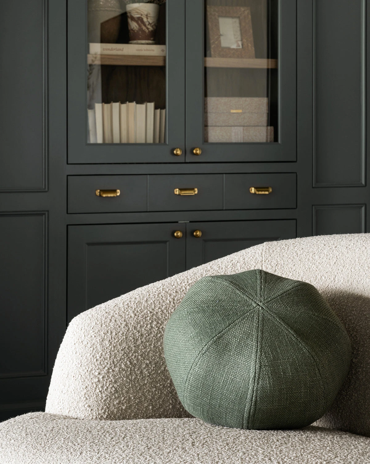 Neve Round Pillow 2 Neve Round Pillow - Image 2