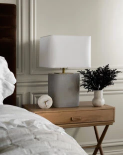 Alabaster Table Clock -Home Improvement Shop Catalogue Shoot 4 09a1742a dafa 43d5 bb3f a52623bcd934