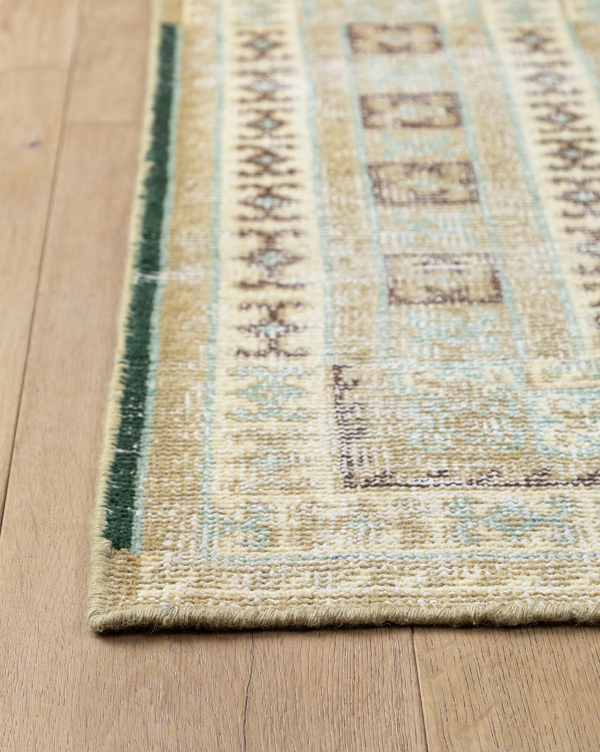Evangeline Hand-Knotted Wool Rug 5 Evangeline Hand-Knotted Wool Rug - Image 5