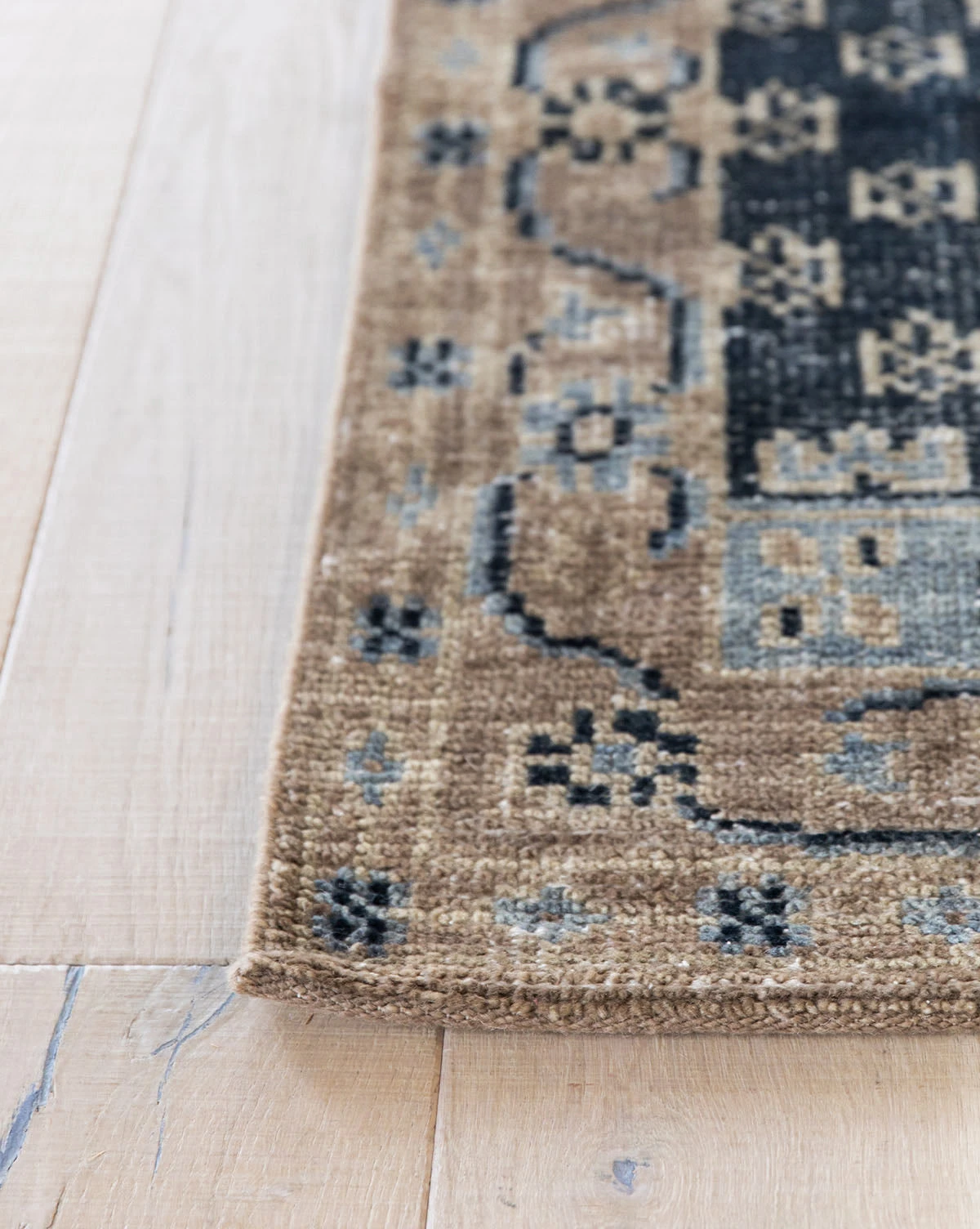 Anya Indigo Hand-Knotted Wool Rug 5 Anya Indigo Hand-Knotted Wool Rug - Image 5