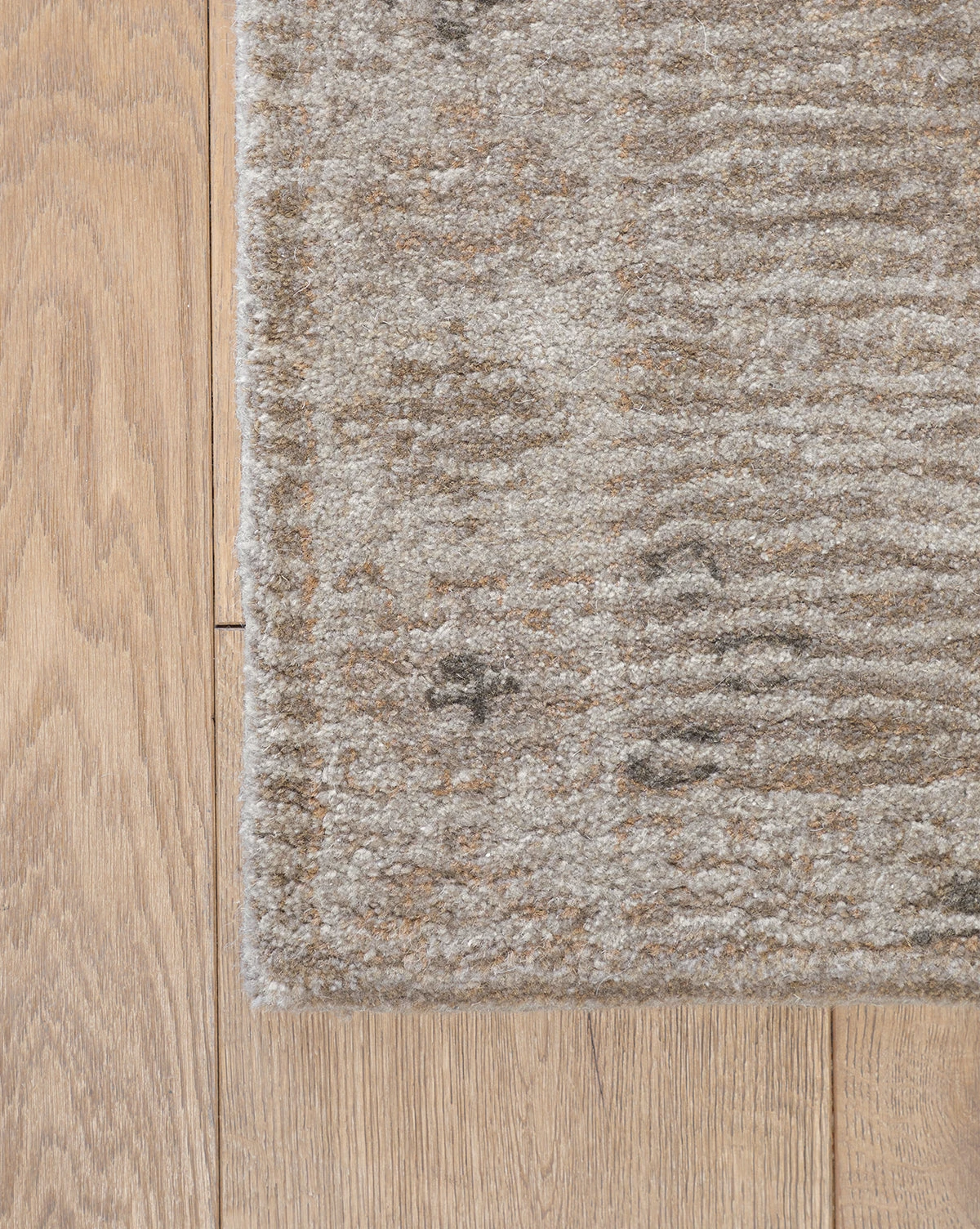 Siyara Hand-Tufted Wool Rug 3 Siyara Hand-Tufted Wool Rug - Image 3