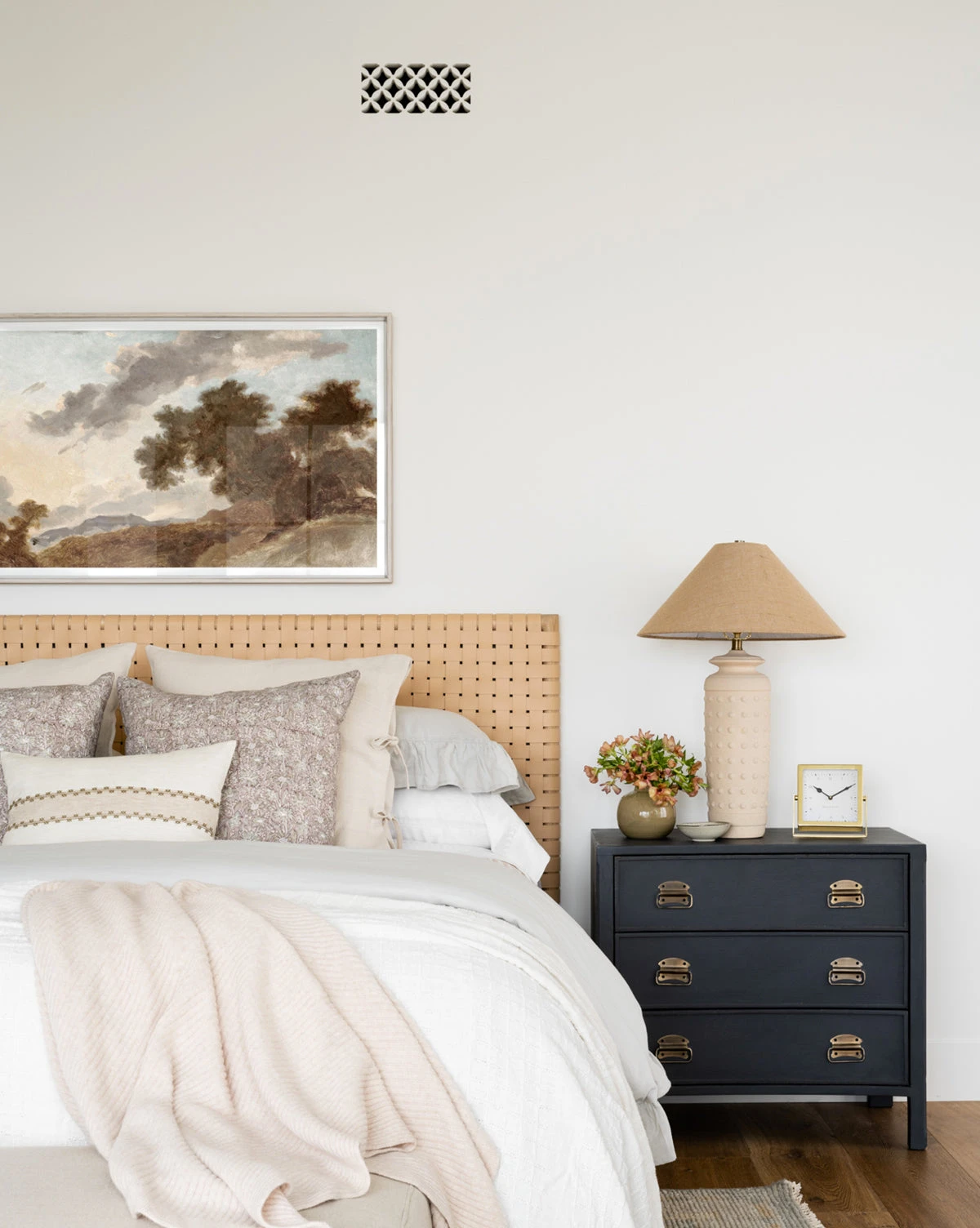 Kara Linen Pillow Cover 4 Kara Linen Pillow Cover - Image 4