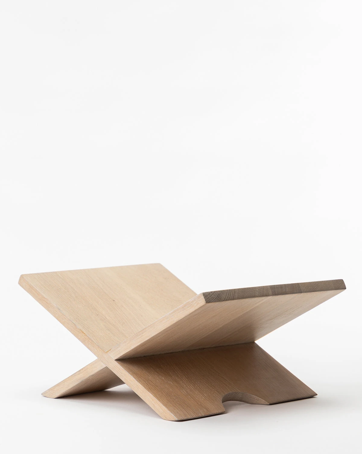 Evergreen Wooden Book Display 5 Evergreen Wooden Book Display - Image 5